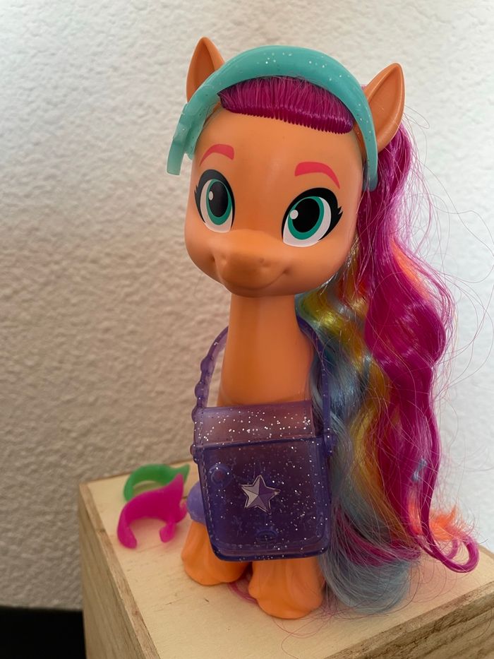 My Little Pony, Coiffures stylées Sunny Starscout