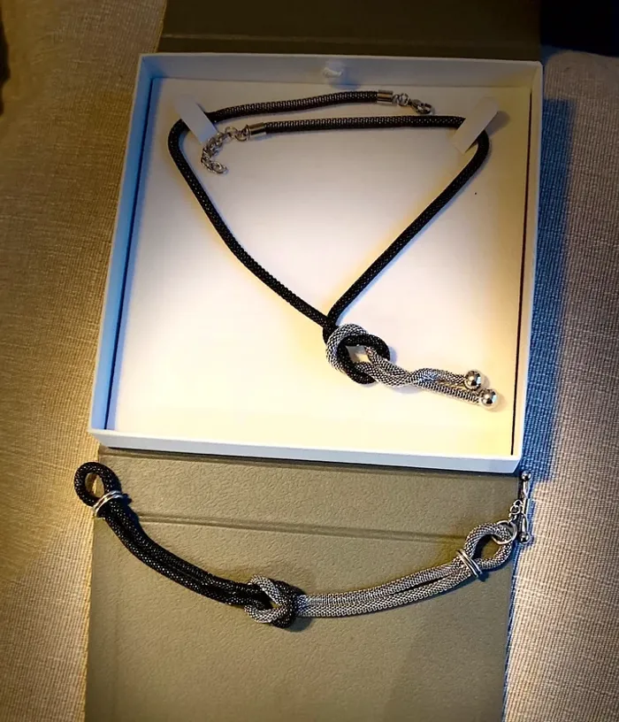 Parure neuve - photo numéro 2