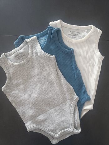 Bout’chou – Lot de 3 bodies sans manches bébé 9 mois