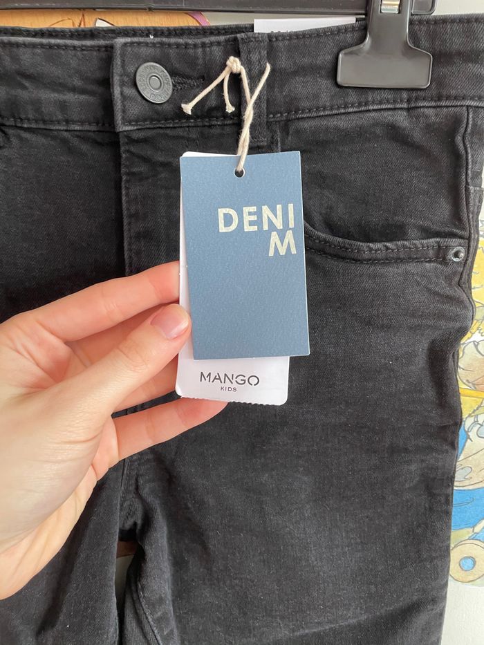 Jean noir, taille 11-12 ans, marque Mango - photo numéro 2