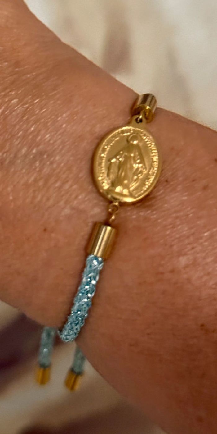 Bracelet cordon bleu turquoise et or réglable médaille vierge acier inoxydable or - photo numéro 6