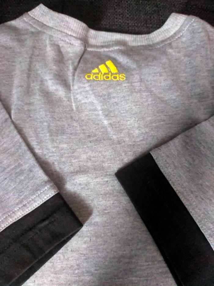 Tee shirt gris neuf 11/12 ans adidas garçon. - photo numéro 9