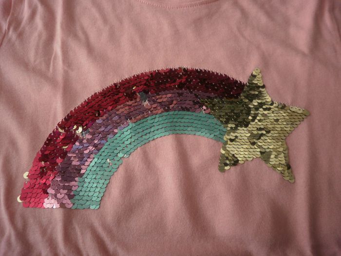 T-shirt à ML à sequins Fille 12 ans - NEUF - photo numéro 2