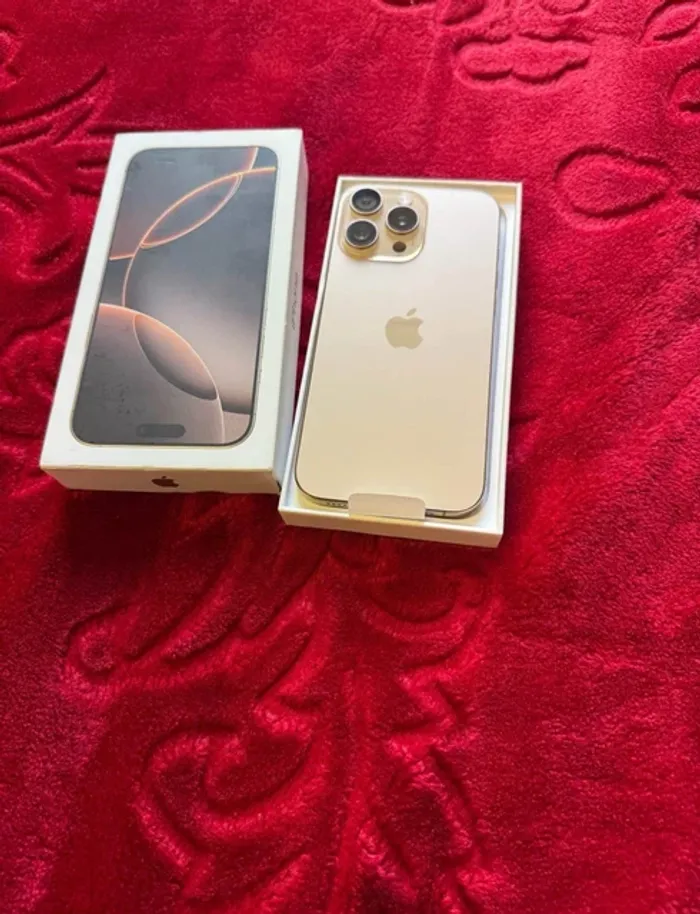 Iphone 16 Pro Max Desert Titanium - photo numéro 2