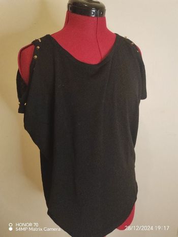 Pull épaules denudees