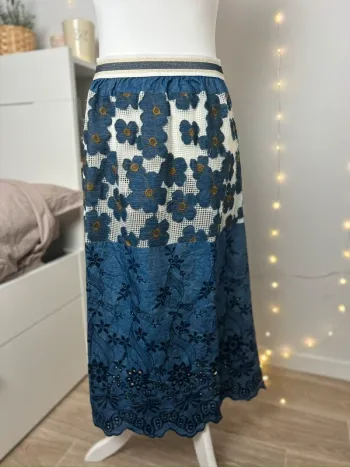 jupe longue bohème bleu jean & résille transparente fleurie broderies vintage taille M