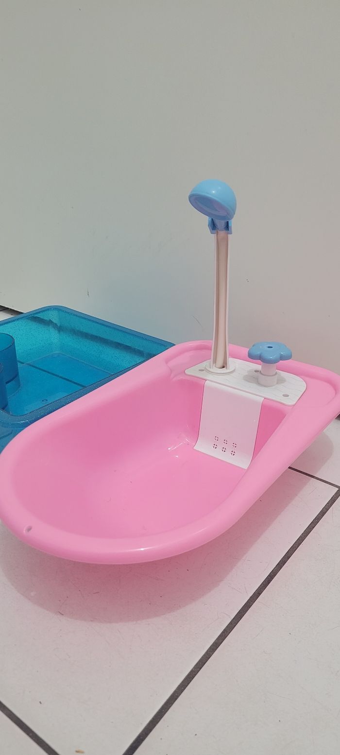 Baignoire et jacuzzi  b - photo numéro 2