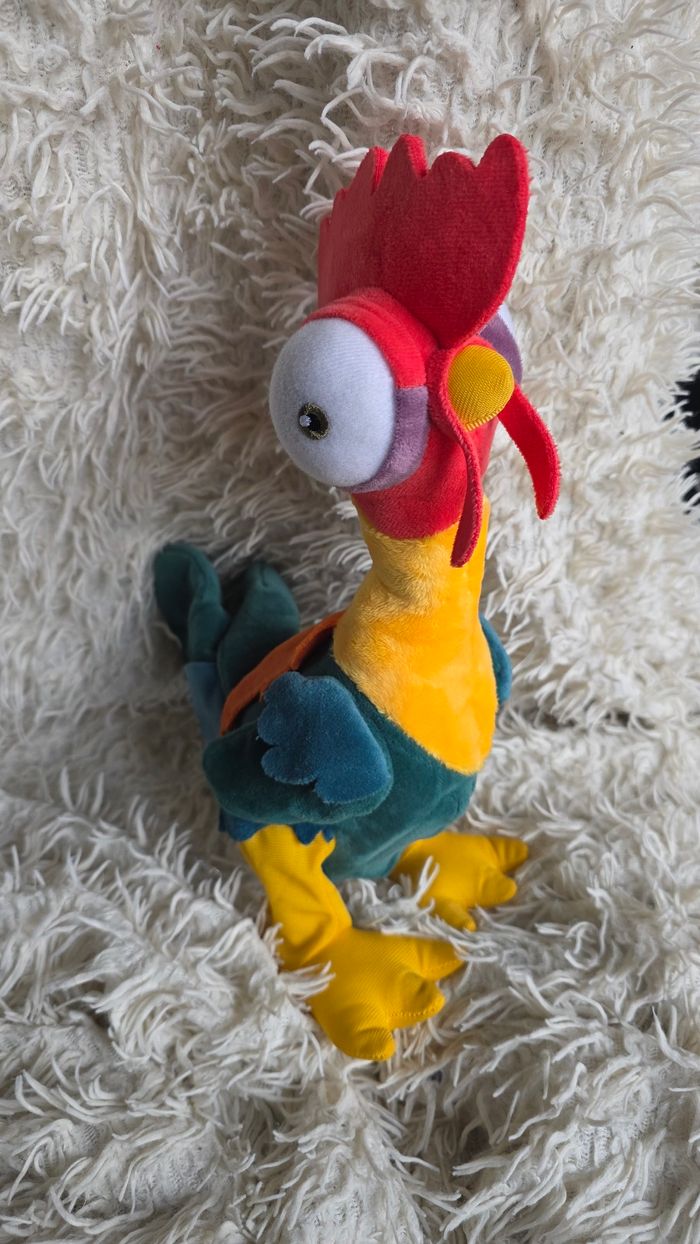 Peluche interactive disney princesse vaiana moana heihei disneyland paris disney store