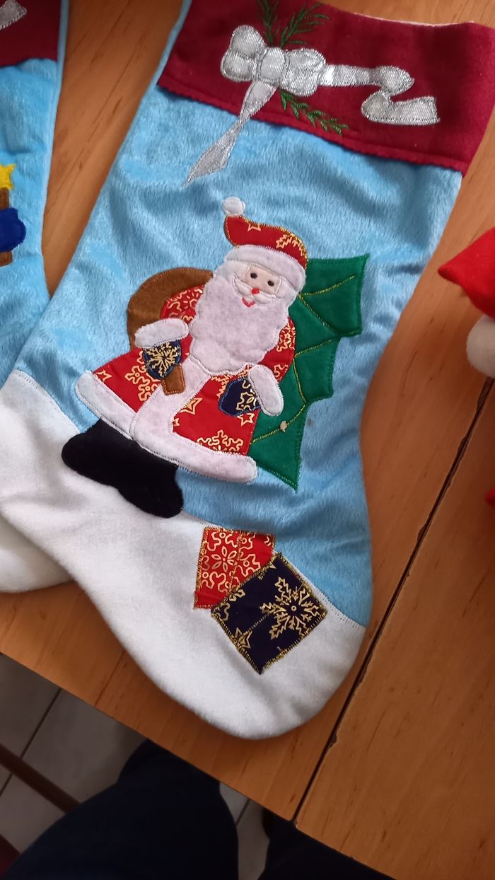 2 petites chaussettes de noel - photo numéro 3