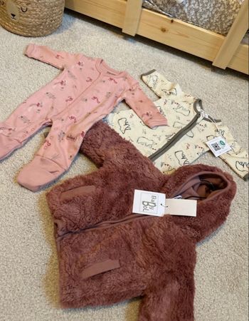 Pyjama bébé + veste bébé 