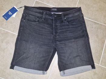 Short bermuda Jack & Jones en jean taille M NEUF