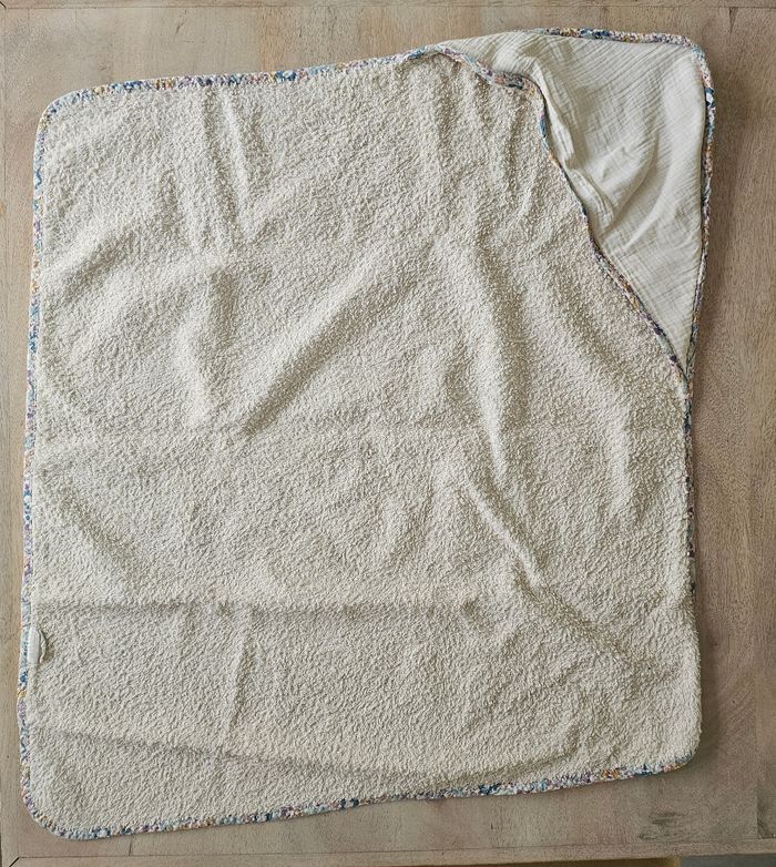 Cape de bain bébé - photo numéro 3