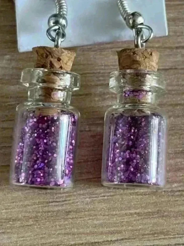 Boucles d’oreilles fioles paillettes violette - photo numéro 3