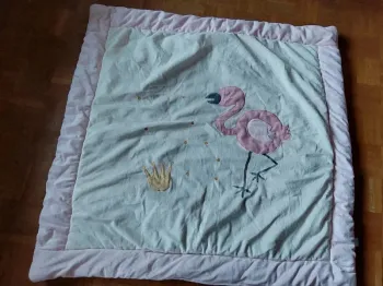 Tapis d'éveil ou de parc chatounet