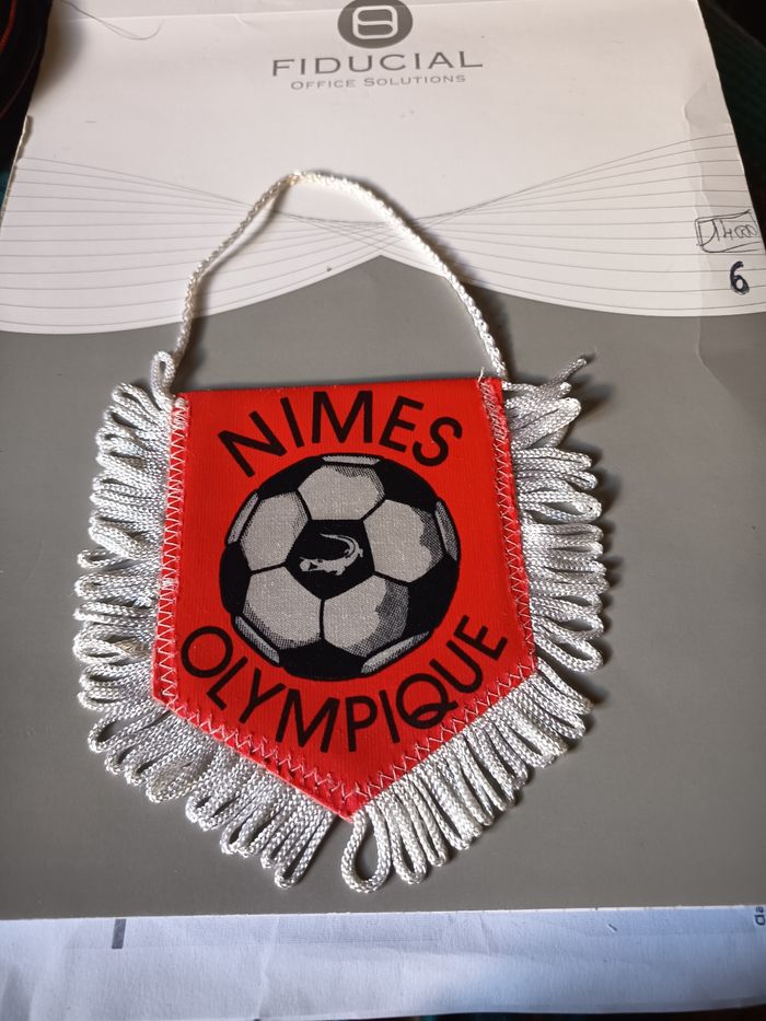 Fanion Nîmes Olympi