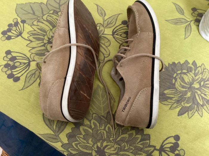 Chaussure cuir beige « décathlon « taille 39 homme ou garçon - photo numéro 2