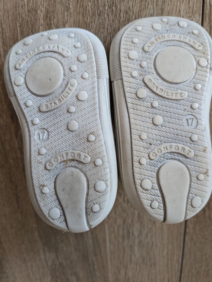 Chaussures ouvertes taille 17 - photo numéro 6