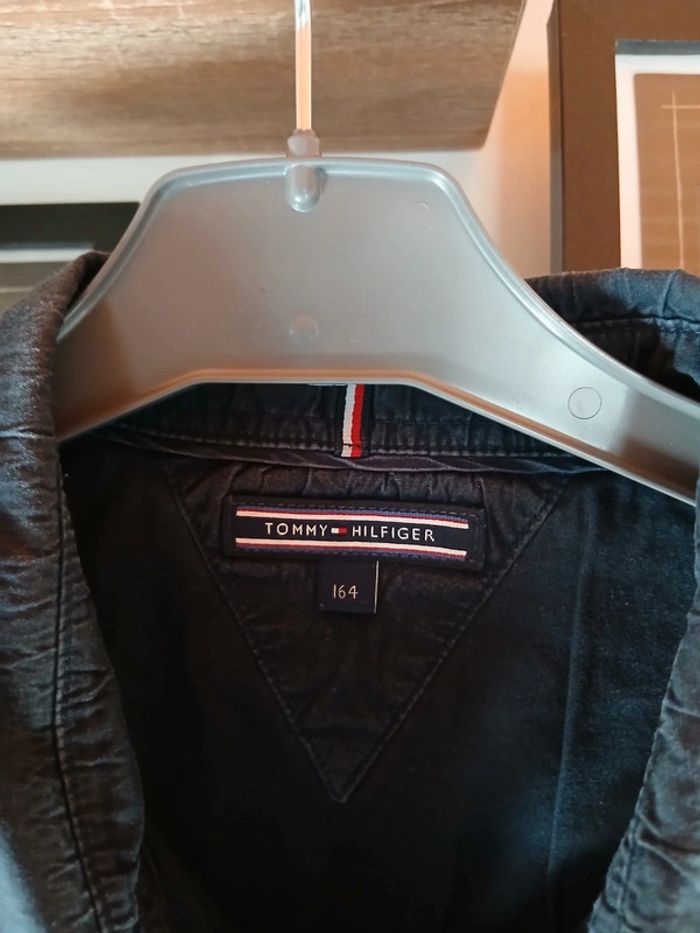 Chemise tommy hilfiger 14ans - photo numéro 3