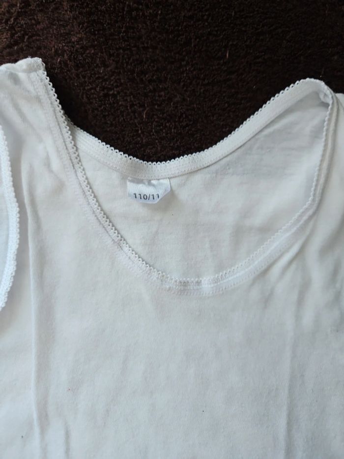 Lot débardeurs fille 5 ans - photo numéro 3