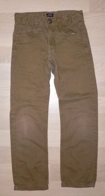 Pantalon kaki clair regular fit  Kiabi 
T. 8 ans