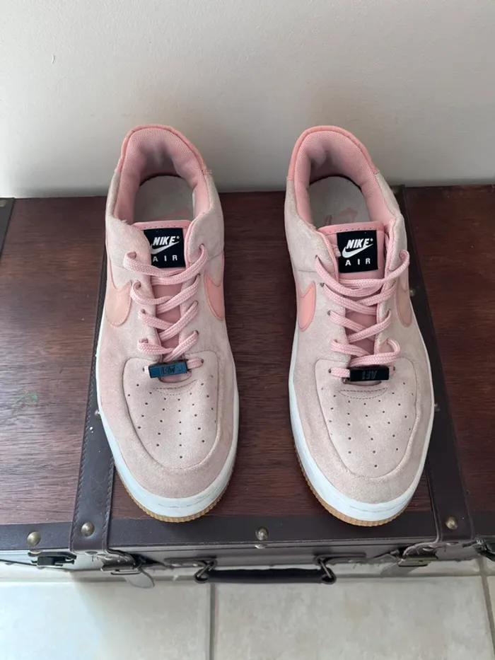 Baskets Nike air Rose 40,5 - photo numéro 2