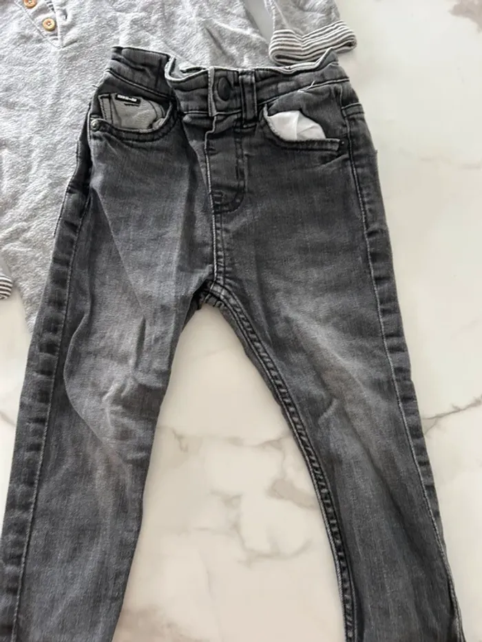 Ensemble jeans et haut cadet Rousselle taille 2/3 ans - photo numéro 2