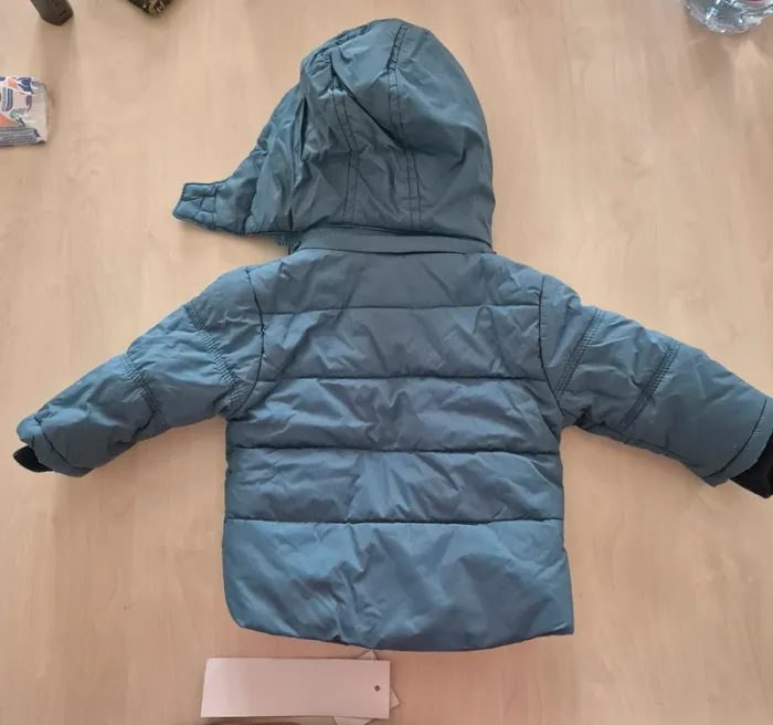 Manteau 3 mois - photo numéro 2
