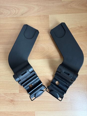 Adaptateurs cybex beezy