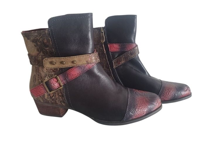 Bottines en cuir Laura Vita- Style Original & Confort Arty
- photo numéro 2