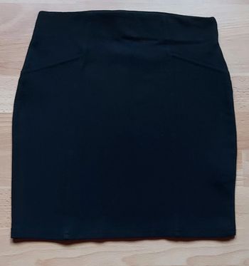 Jupe moulante noire