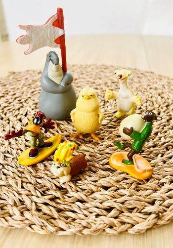 Lot figurines vintage