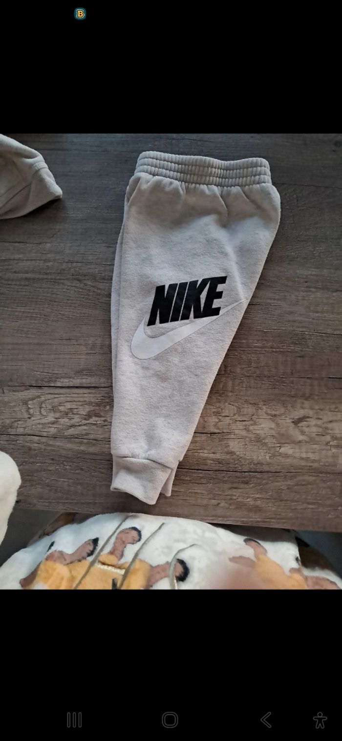 Emssemble nike - photo numéro 4