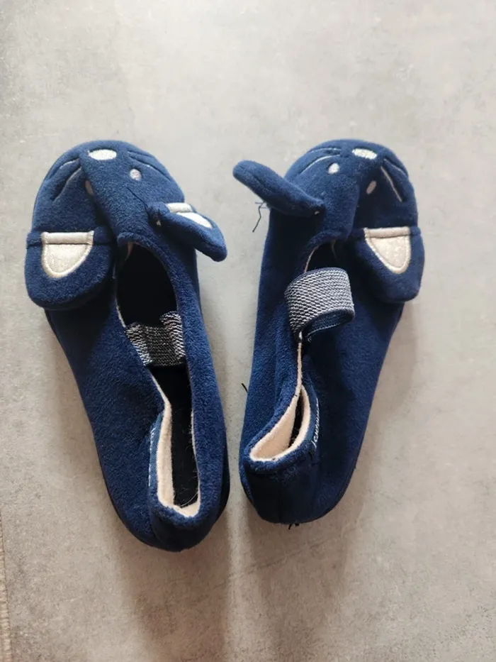 Chaussons isotoner taille 28 - photo numéro 2