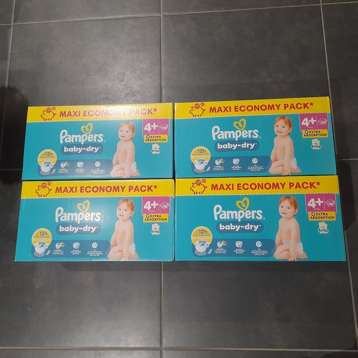 392 couches en pampers taille 4+ - photo numéro 2