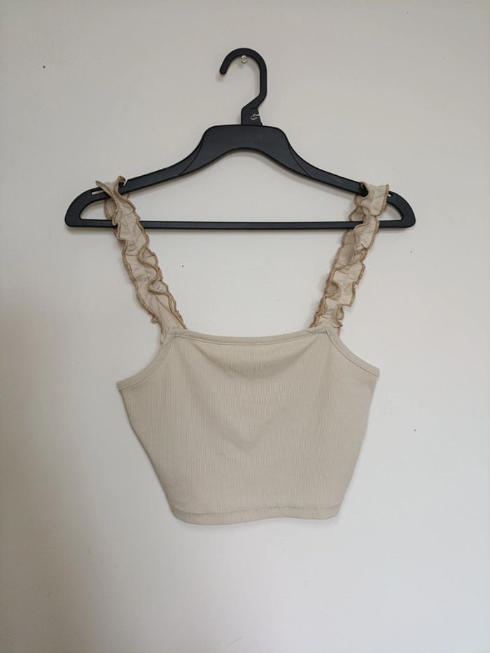 Crop top beige à bretelles volantées vintage old school