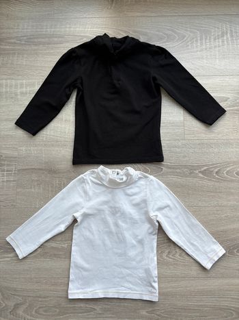 2 sous pulls noir et blanc 24 mois