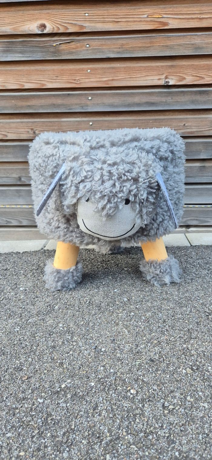 Tabouret enfant mouton en bois 🐑
