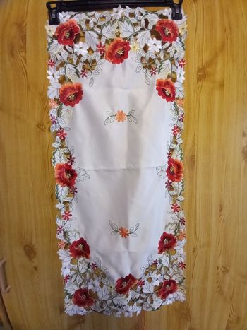 Chemin de table rectangulaire à fleurs 