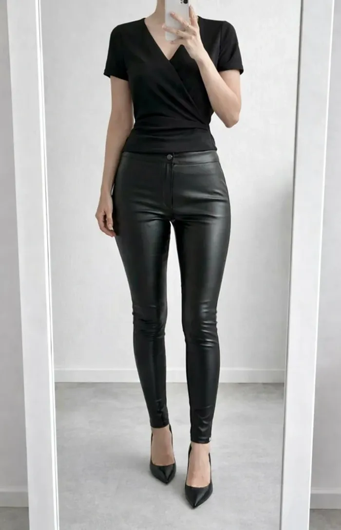 Pantalon skinny effet similicuir