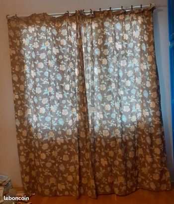 1 paires de rideaux marron