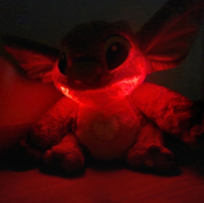 Peluche stitch lumineuse - photo numéro 2