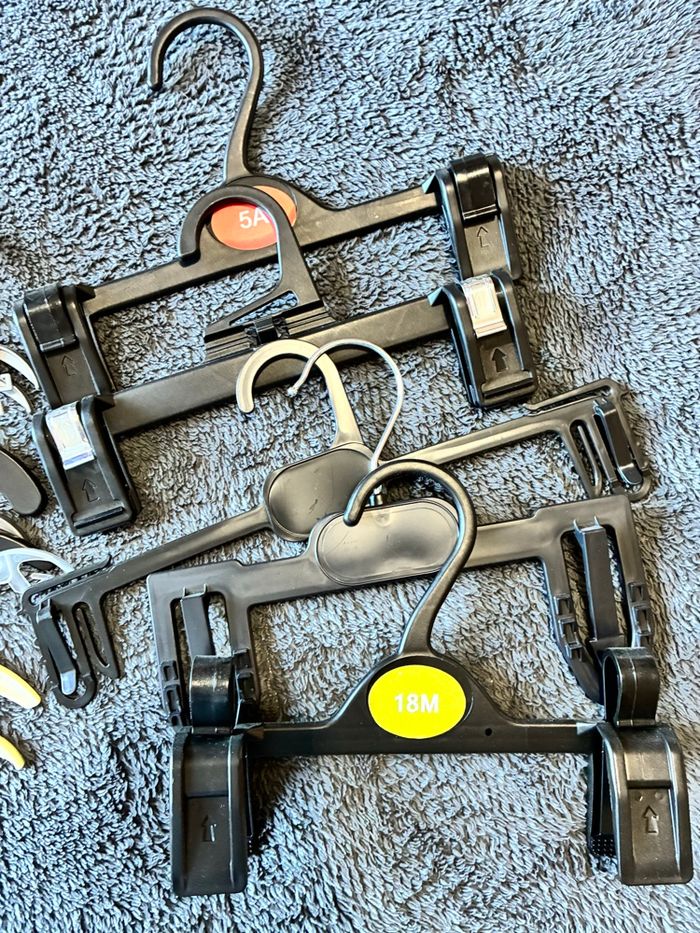 Lot de 18 cintres - photo numéro 3