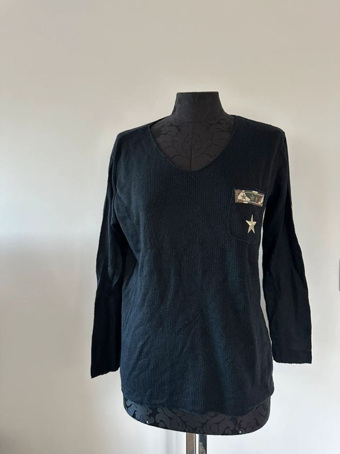 Pull noir angora