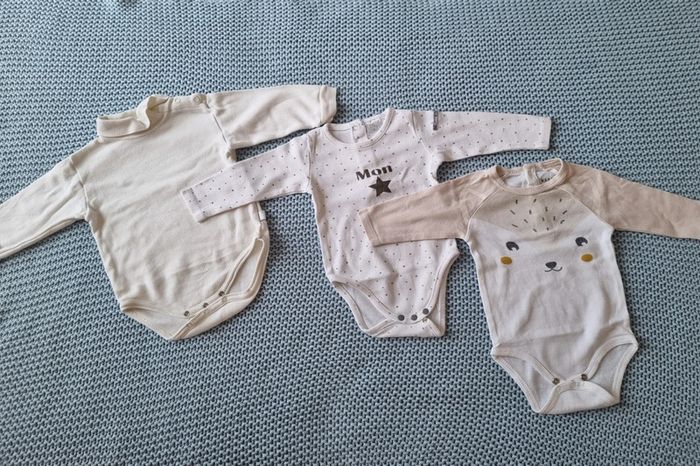 Lot de 6 bodies - photo numéro 2