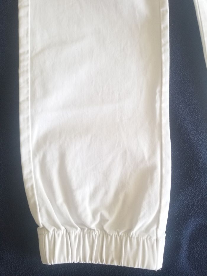 Pantalon cargo blanc - photo numéro 2