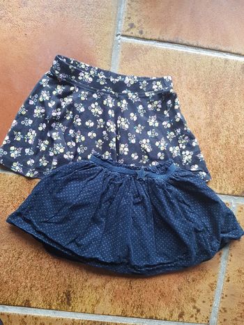 Lot de 2 jupes fillette 3ans