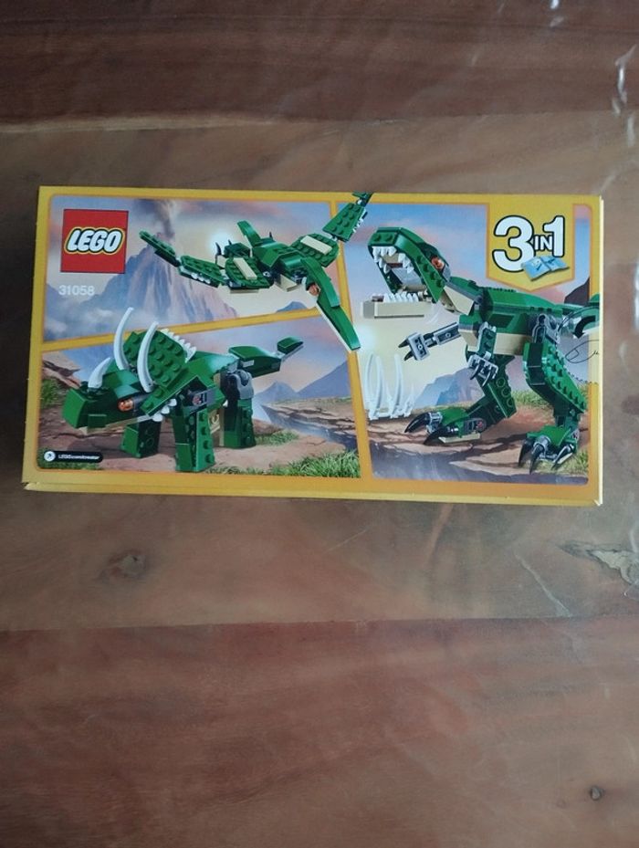 Lego creator 31058 3 en 1 - le Dinosaure féroce - photo numéro 2