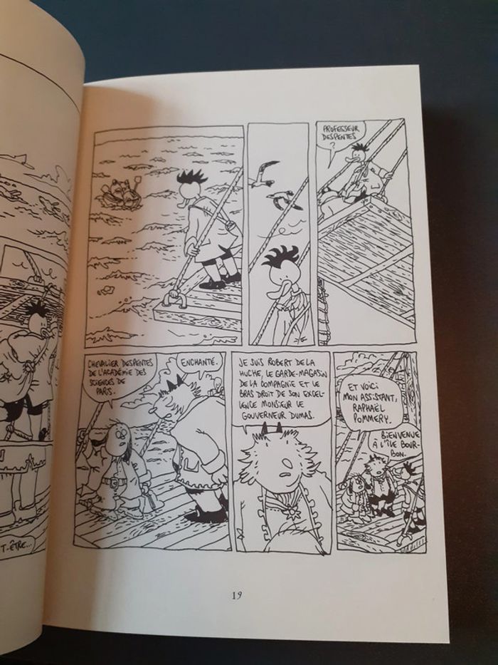 BD/Roman graphique - Ile Bourbon - 1730 - photo numéro 3