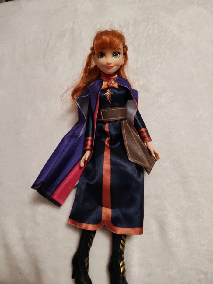 Poupée reine des neige 2 Anna