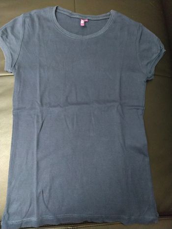 T-shirt bleu